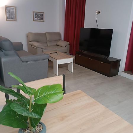 Apartamentos Turisticos Avila Puerta Del Puente 1-3 Exteriér fotografie